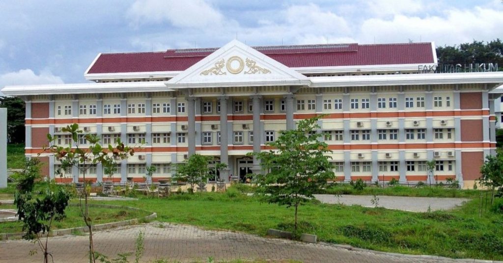 Universitas Negeri di Jawa Tengah Profil, Akreditasi, dan